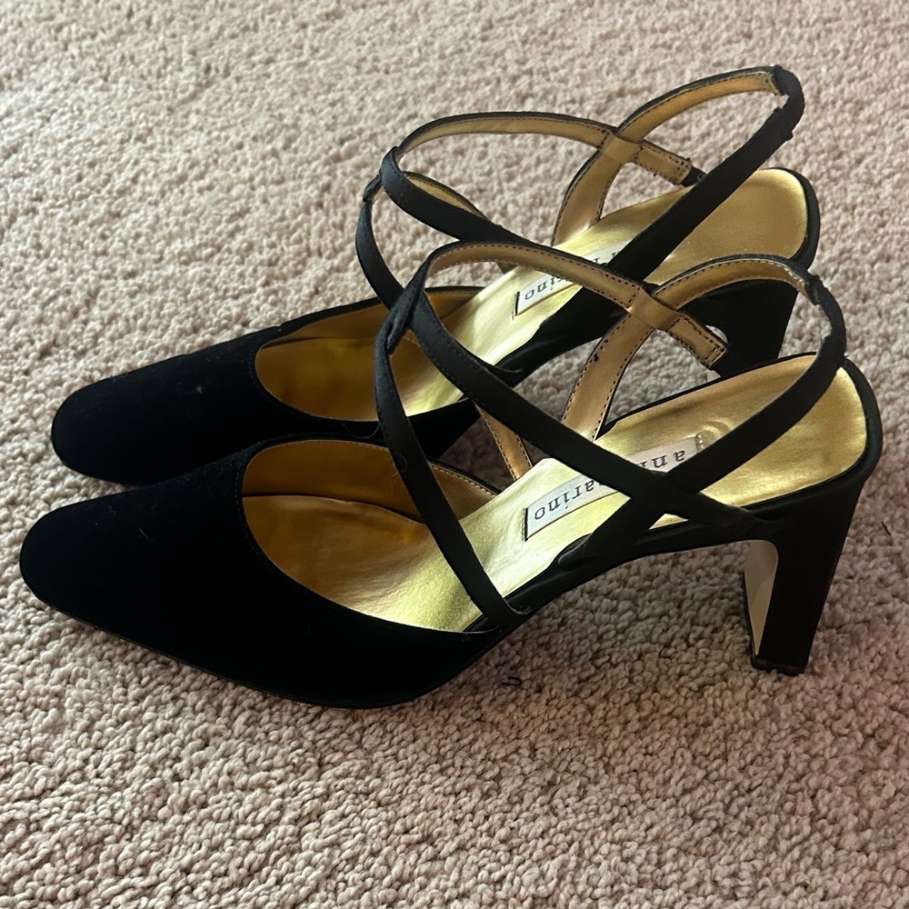 Ann Marino Black Strappy Heels - Picture 4 of 8